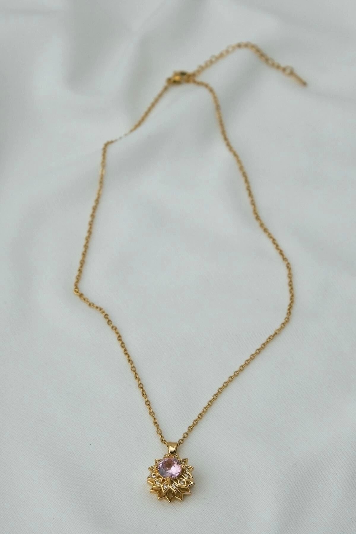 Pembe Zirkon Taşlı Dönen Çelik Kolye