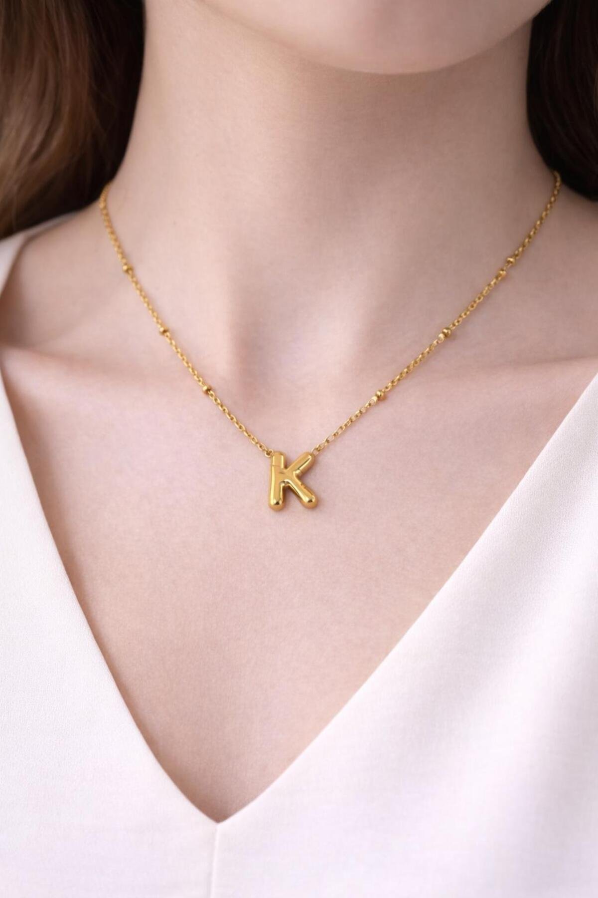 BALLOON MODEL STEEL NECKLACE WITH LETTER B