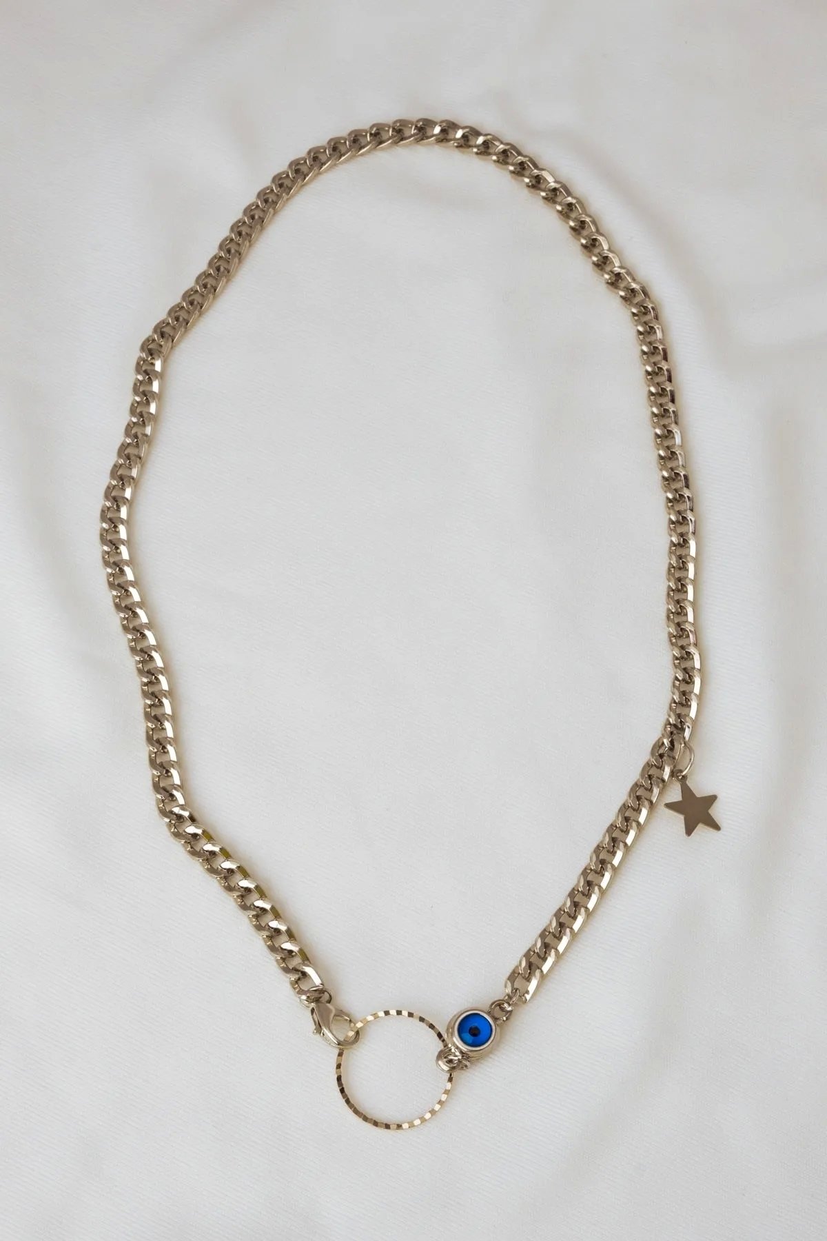 Nazar Boncuklu Gümüş Renk Kolye