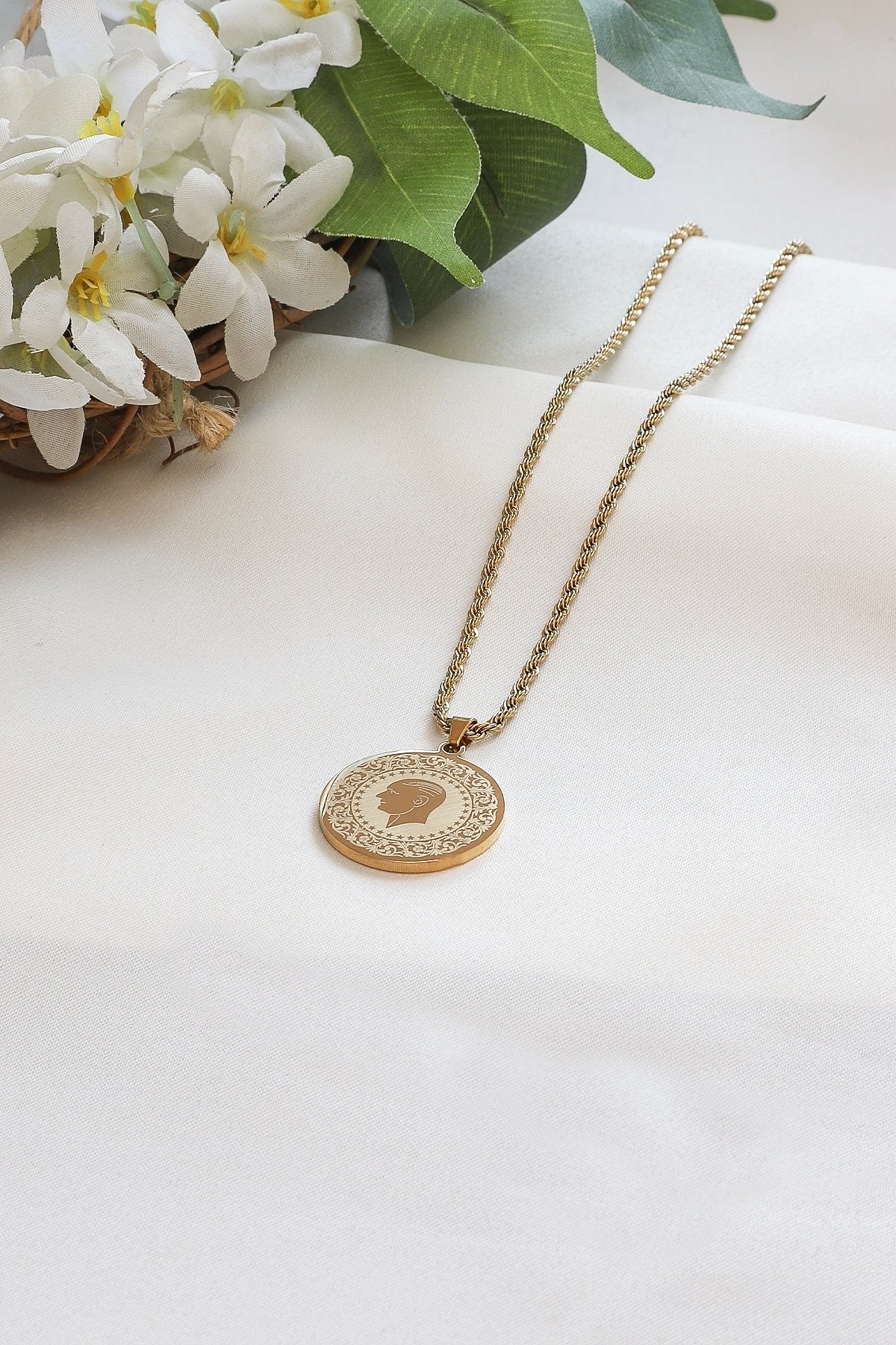 Atatürk Burgulu Çelik Kolye