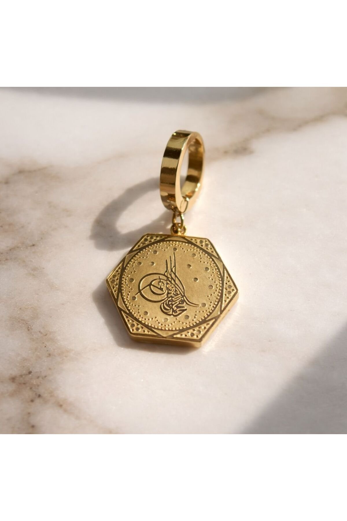 Osmanlı Tuğralı Çelik Küpe Kadın