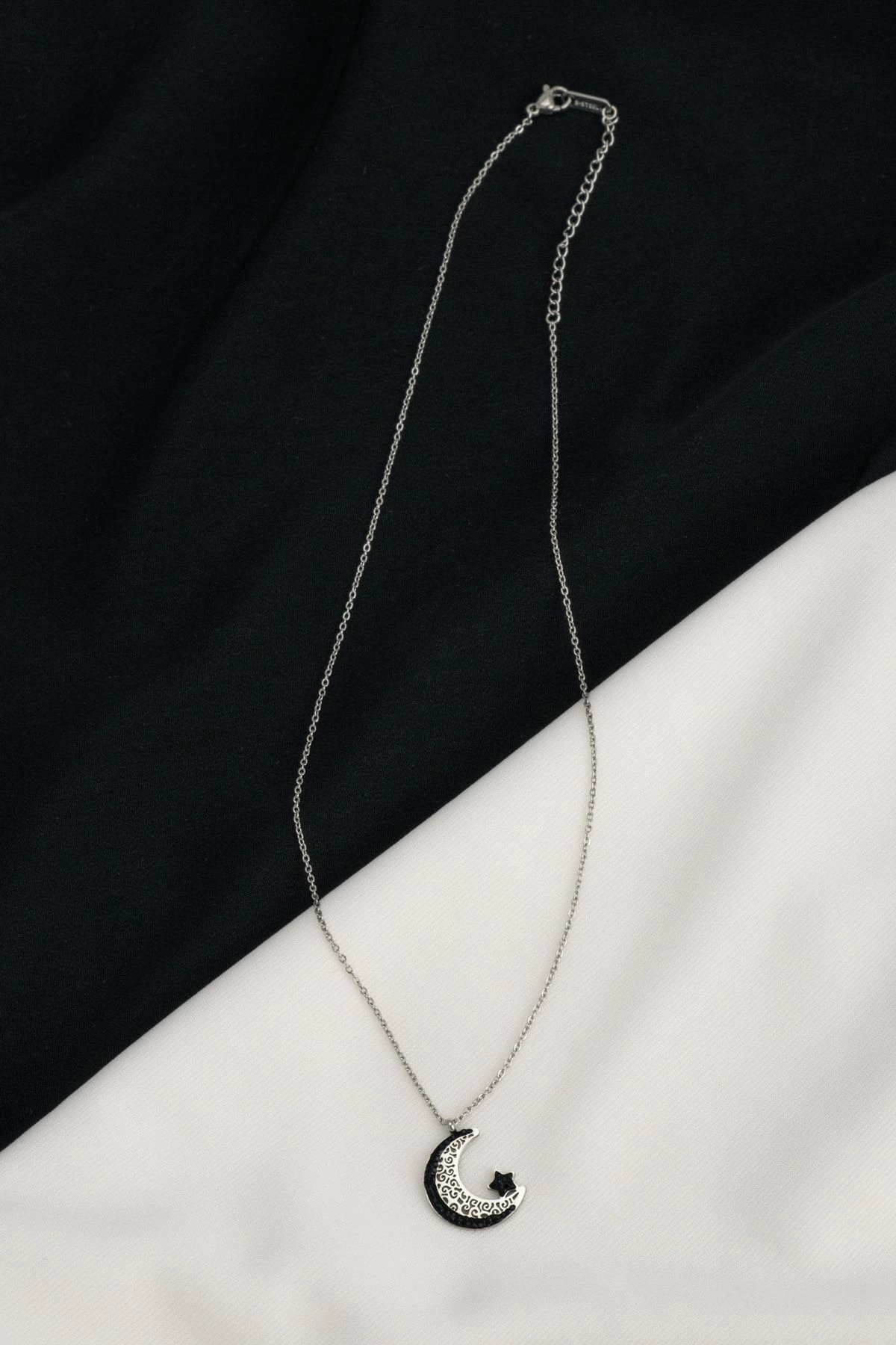 Ay Yıldız Çelik Kolye